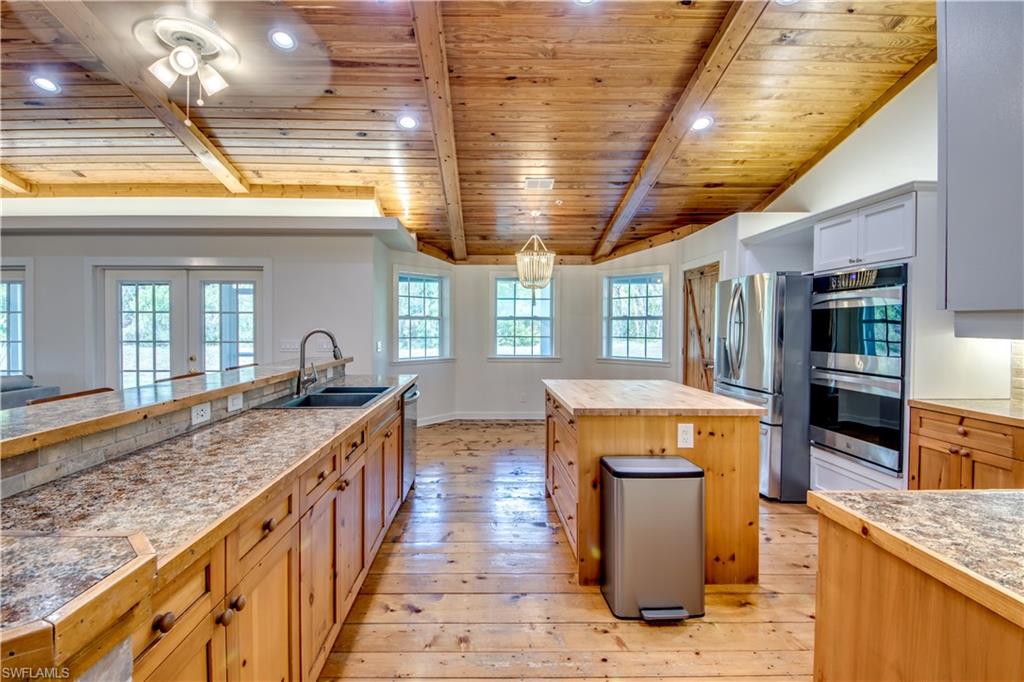 HUNTERS GLEN - Residential