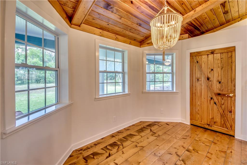 HUNTERS GLEN - Residential