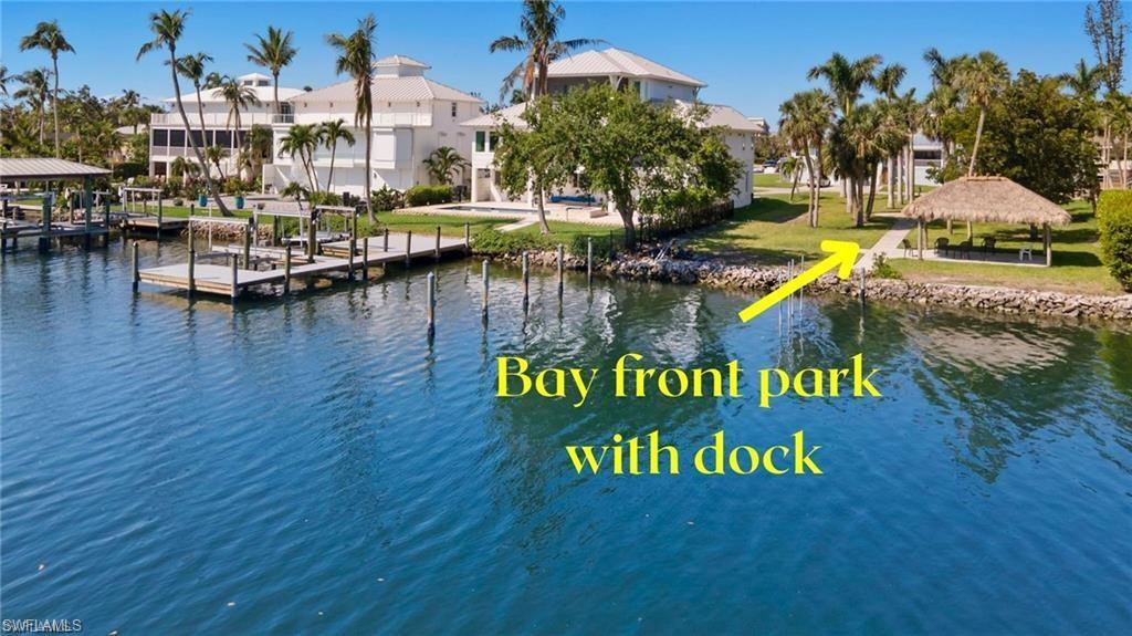 GULF ISLAND MANOR - Land