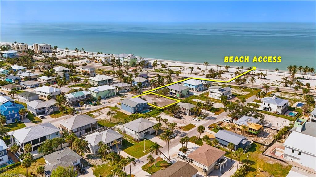 GULF ISLAND MANOR - Land