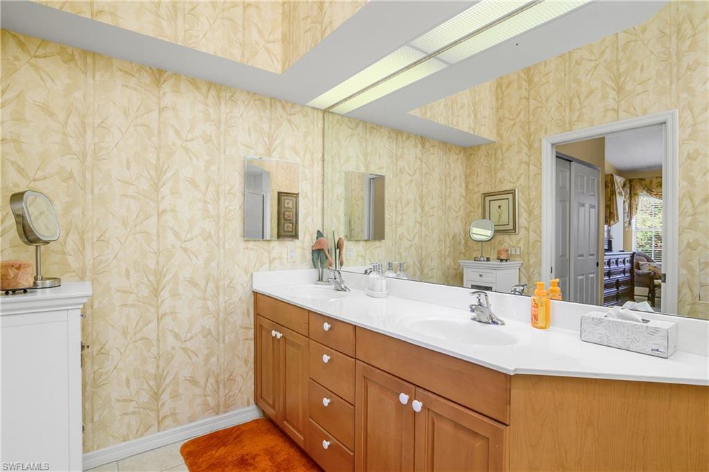 LIGHTHOUSE BAY - Residential