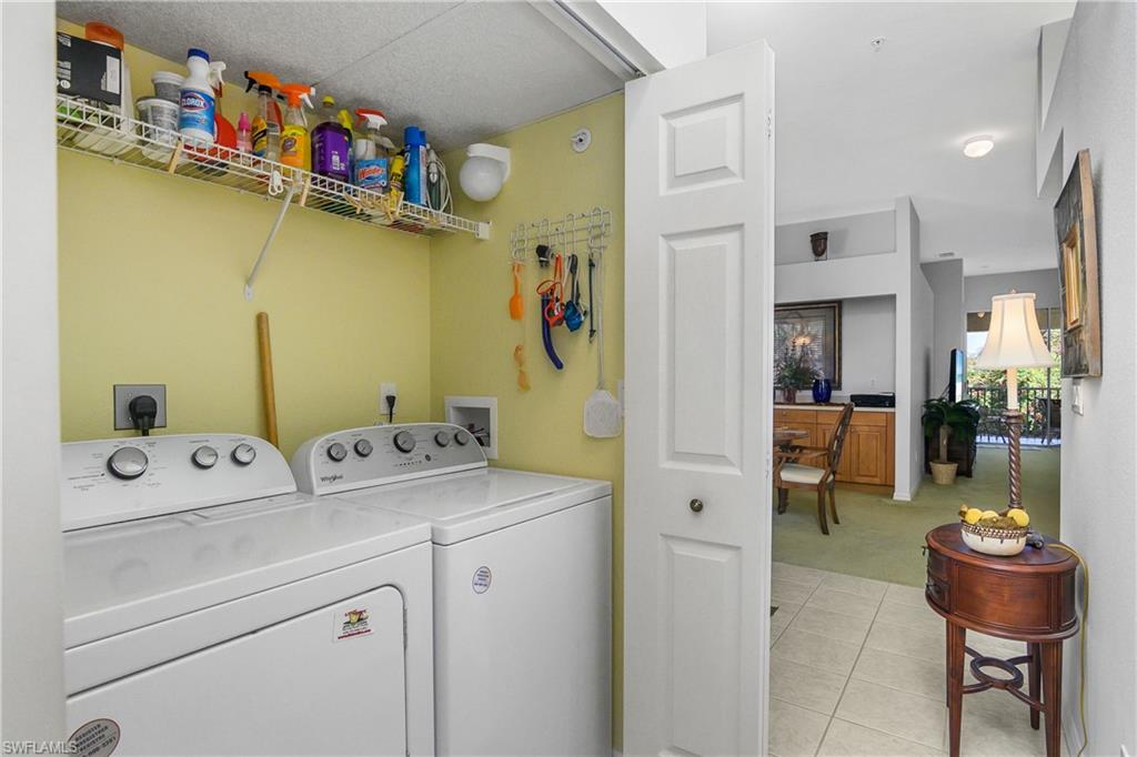 LIGHTHOUSE BAY - Residential