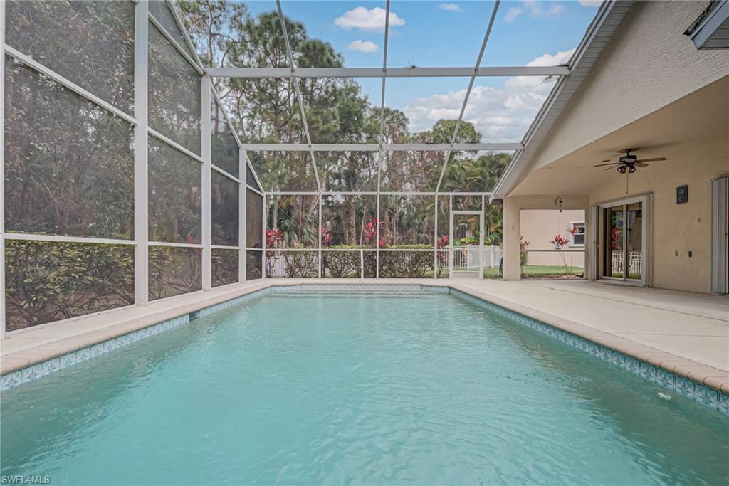 THE SHORES - Residential