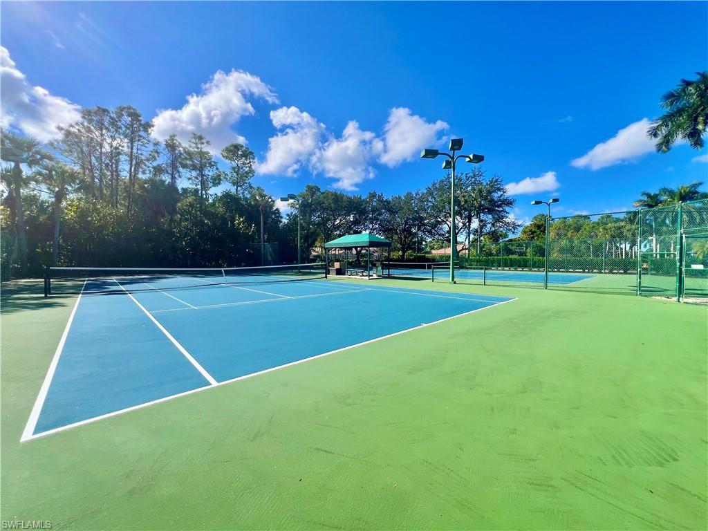 THE SHORES - Residential