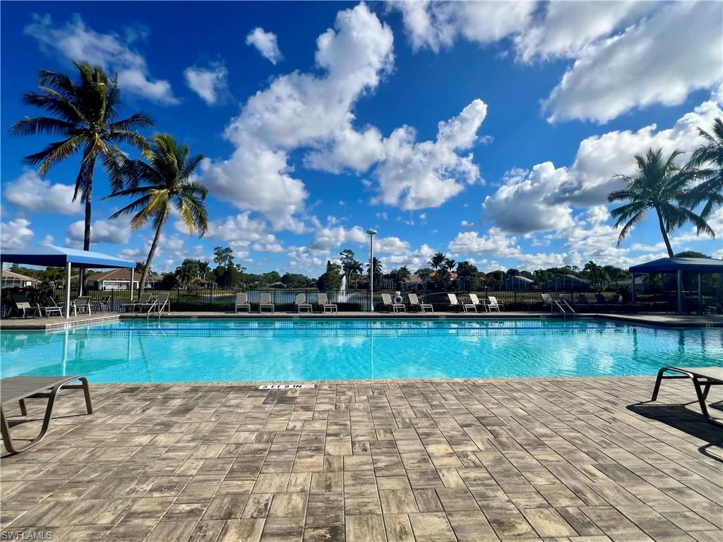 THE SHORES - Residential