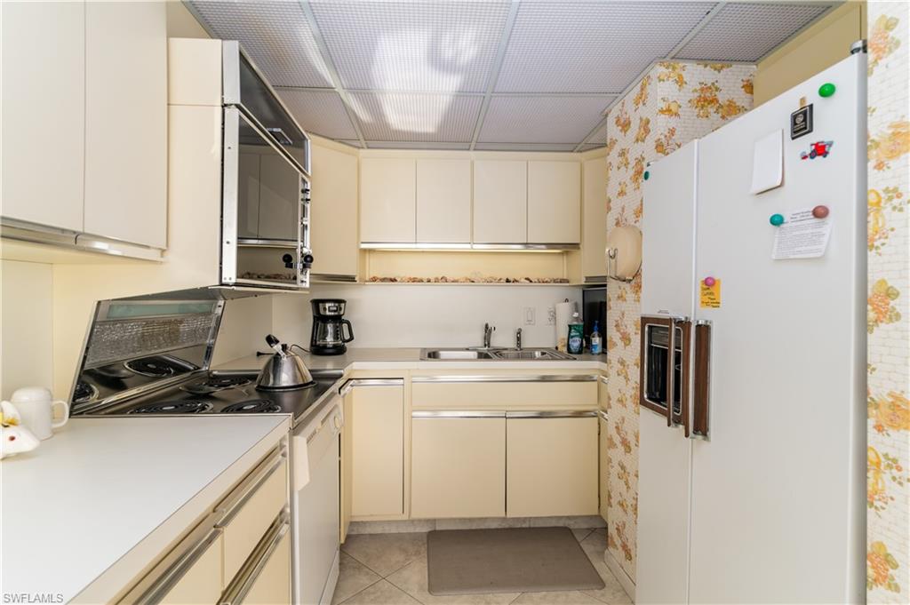 ADMIRALTY HOUSE - Residential