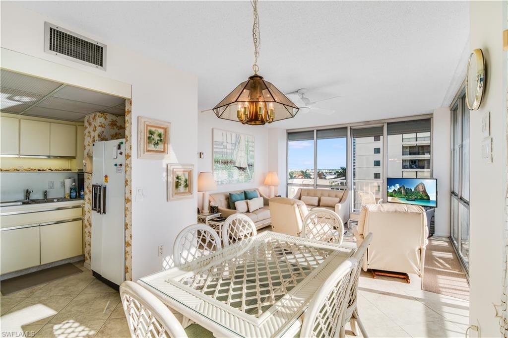 ADMIRALTY HOUSE - Residential