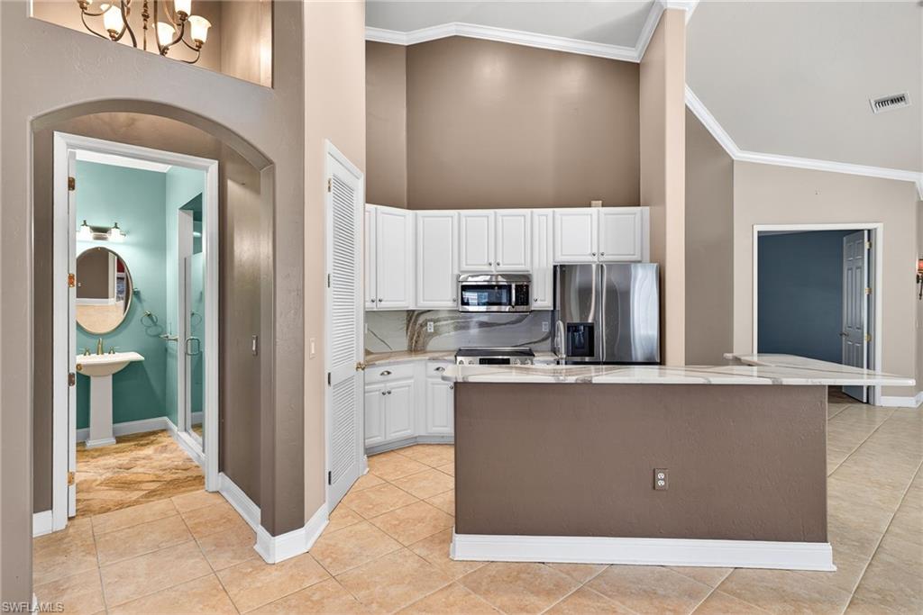 WATER'S EDGE - Residential