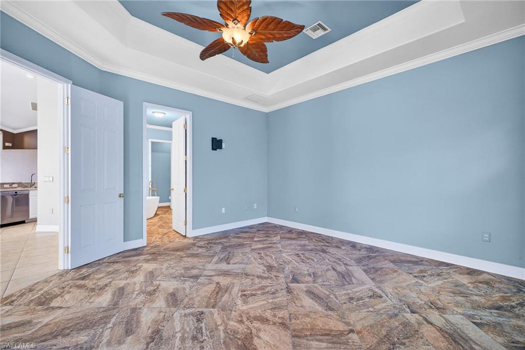 WATER'S EDGE - Residential