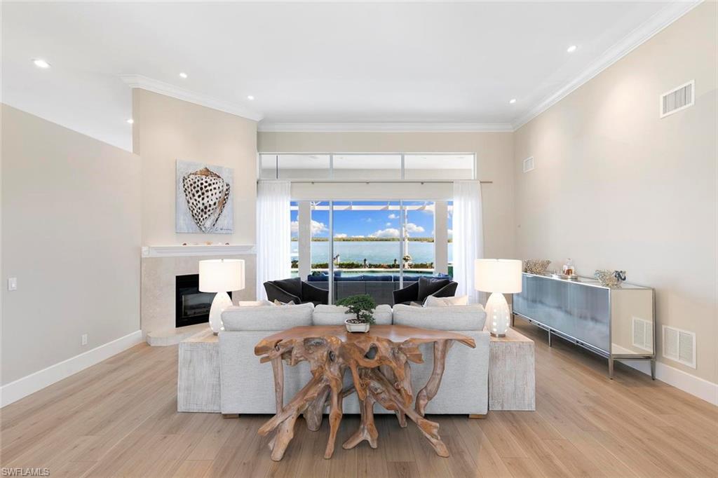 MARCO ISLAND - Residential