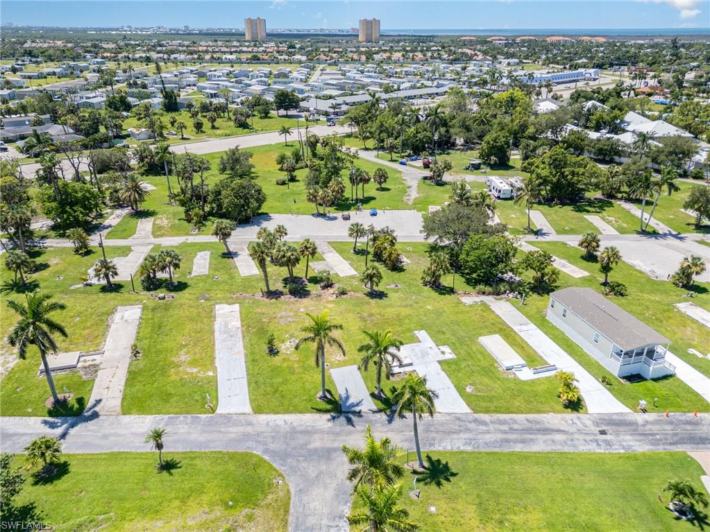 PLANTATION ESTATES MOBILE HOME - Land