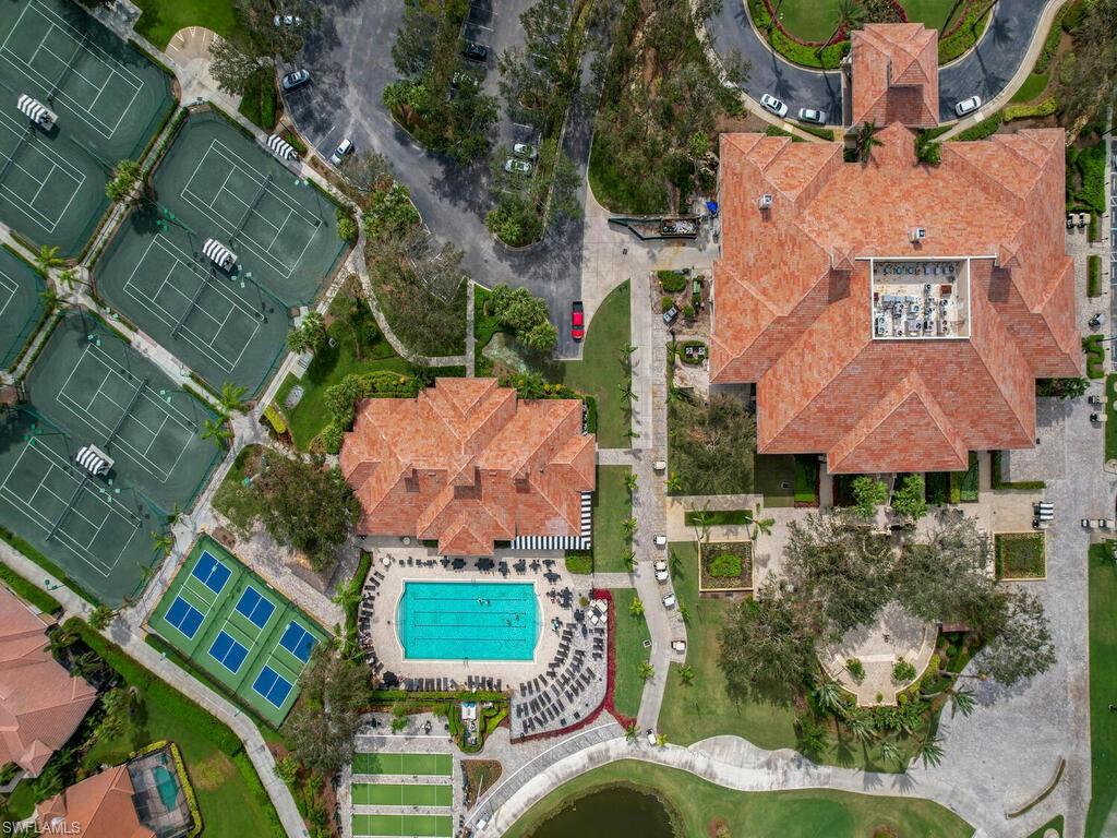 CLUBSIDE - Residential