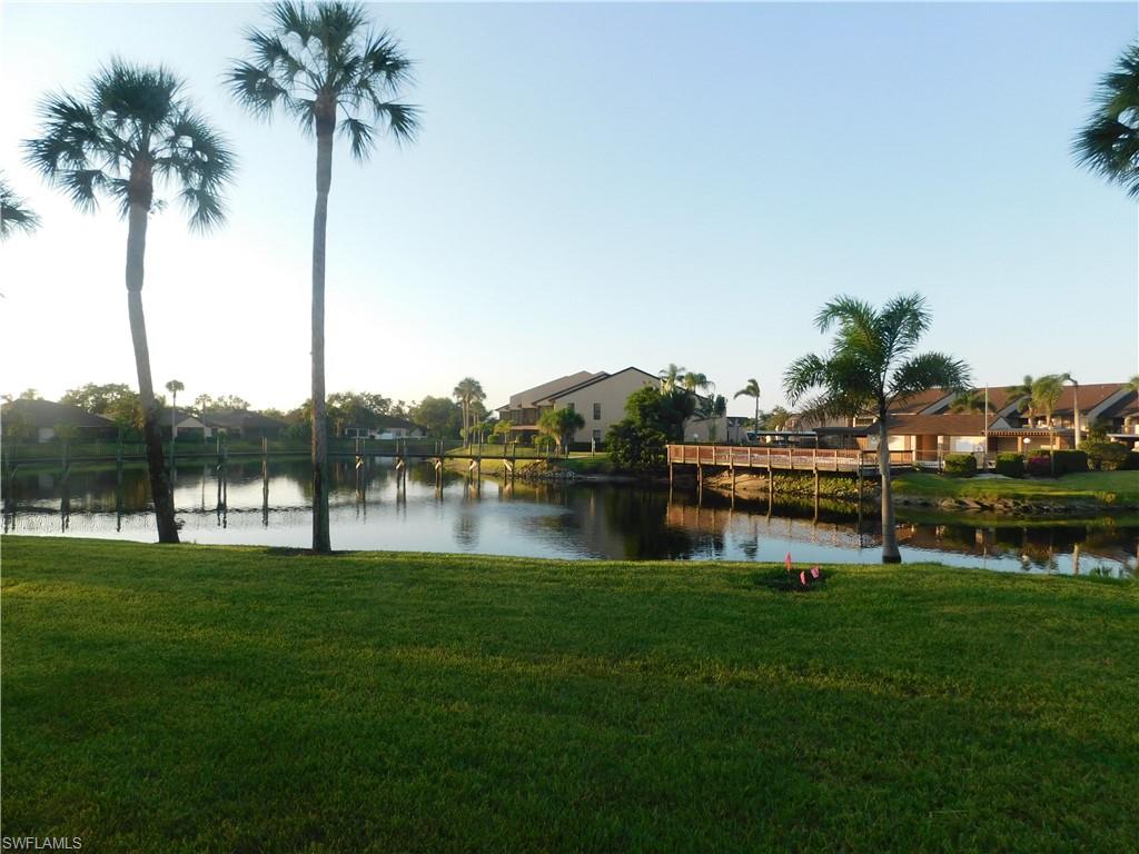 ADMIRALTY YACHT & RACQUET CLUB - Residential