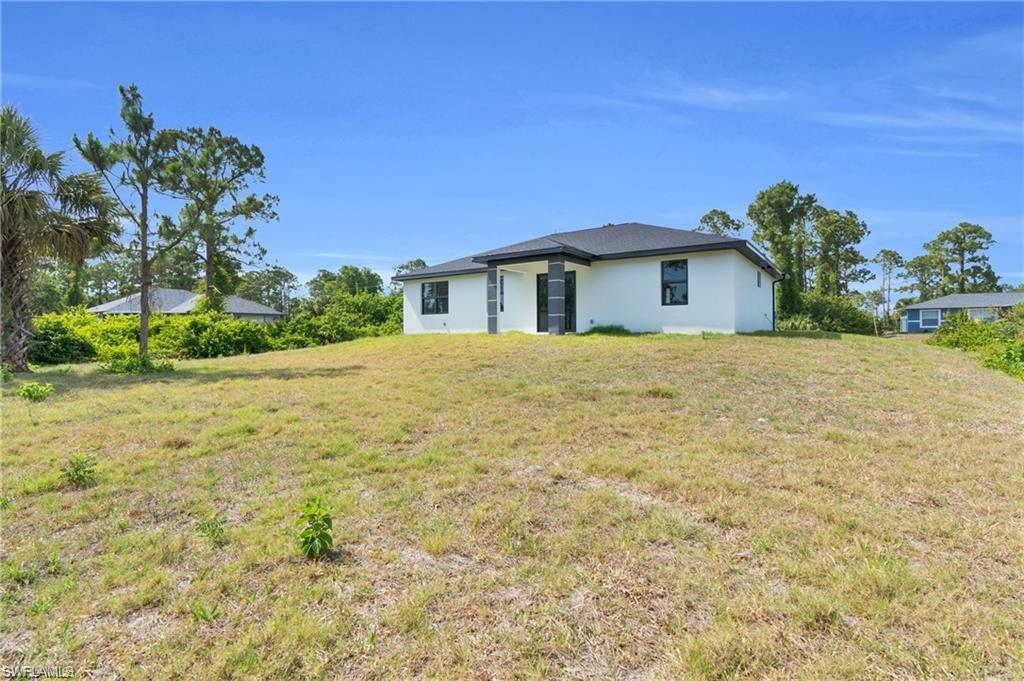 LEHIGH ACRES - Residential