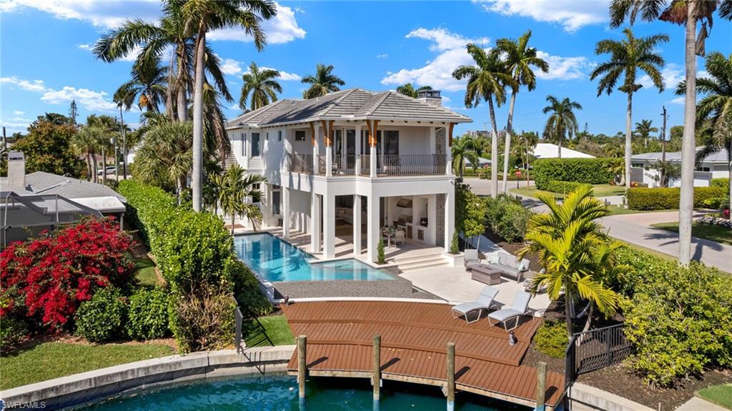 ROYAL HARBOR - Residential