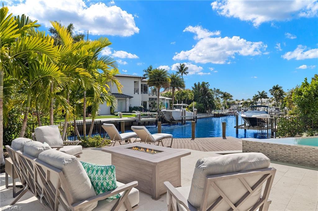 ROYAL HARBOR - Residential