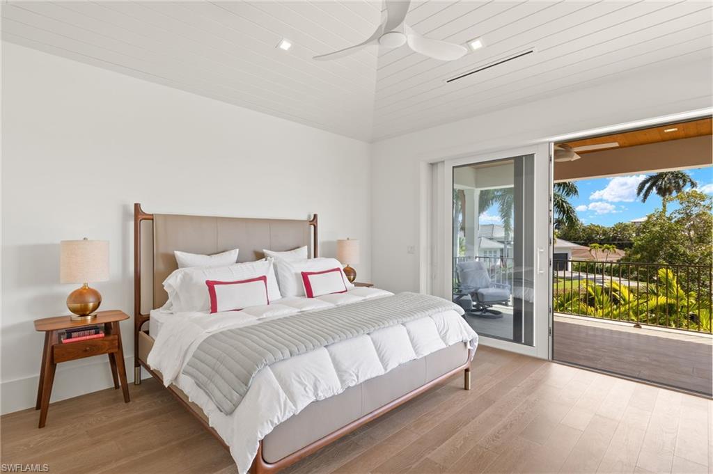 ROYAL HARBOR - Residential