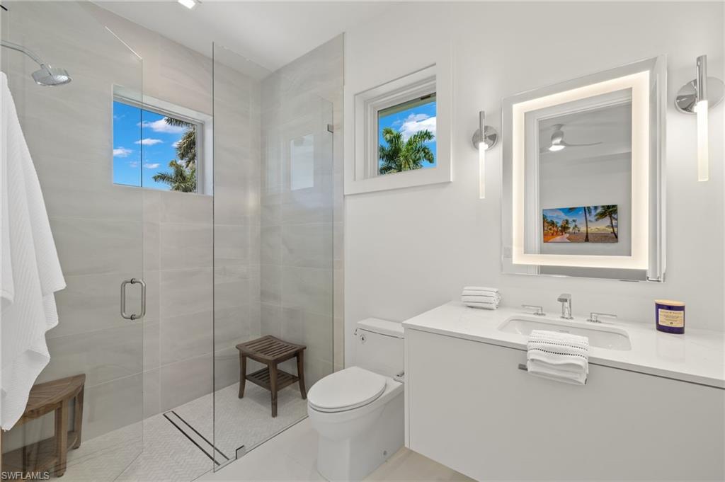 ROYAL HARBOR - Residential