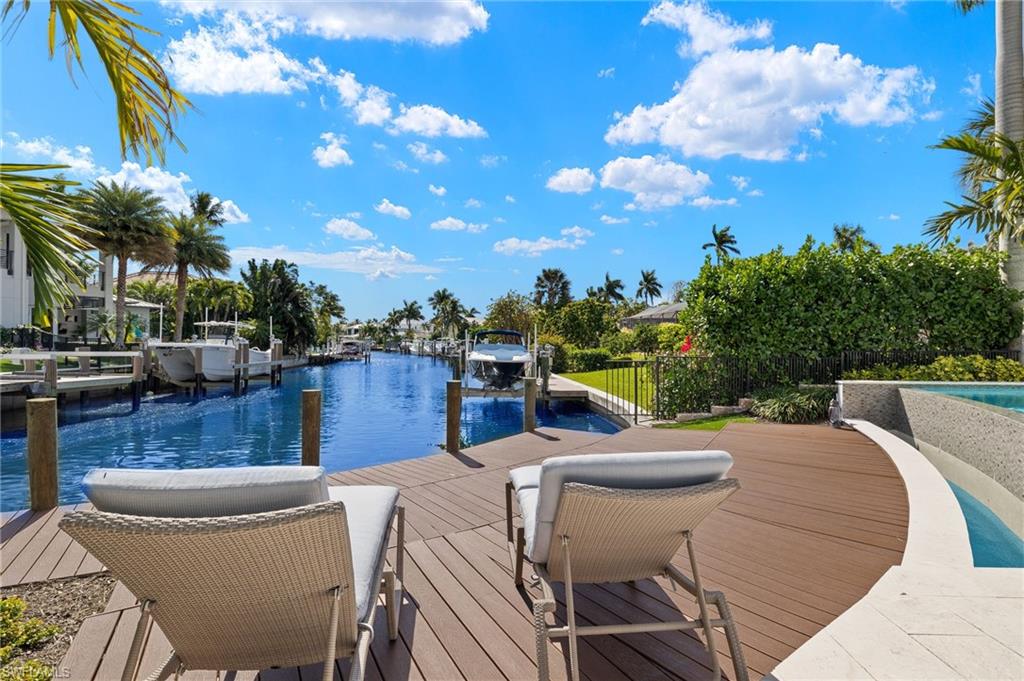 ROYAL HARBOR - Residential