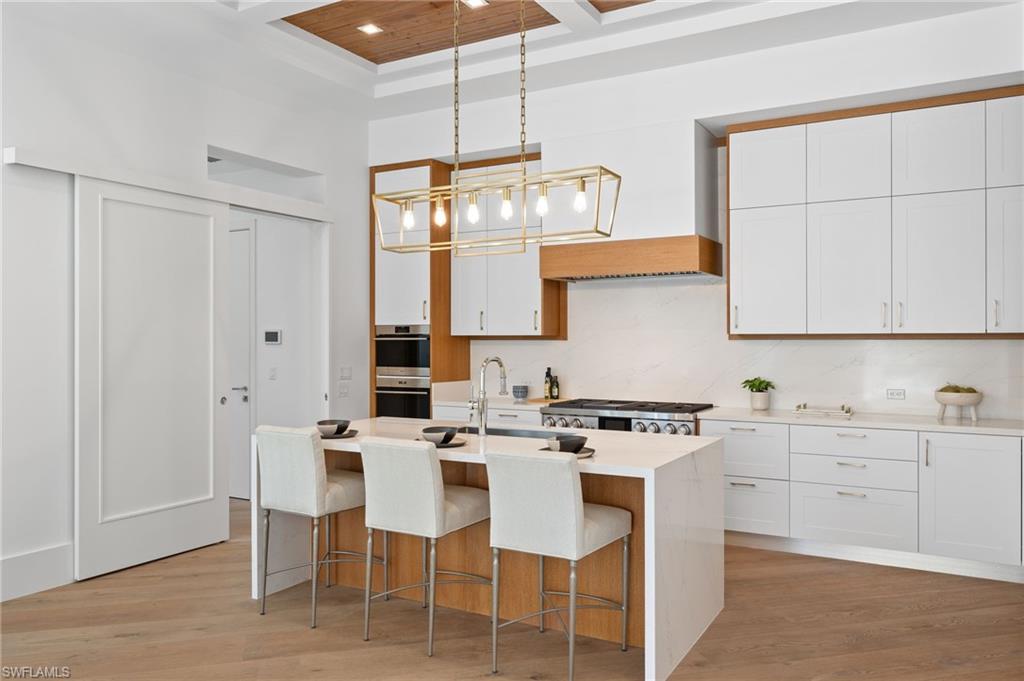 ROYAL HARBOR - Residential