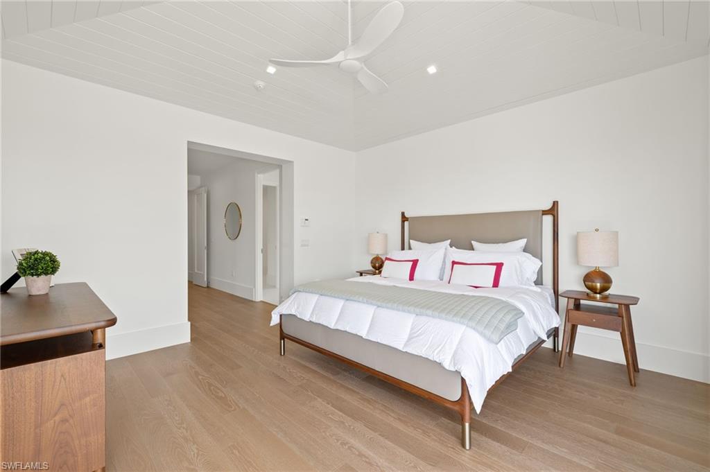 ROYAL HARBOR - Residential