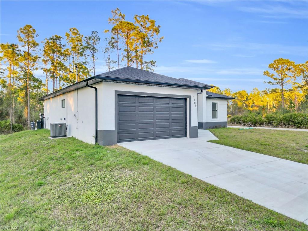 LEHIGH ACRES - Residential