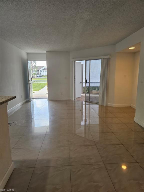 GRANADA LAKES - Residential Lease