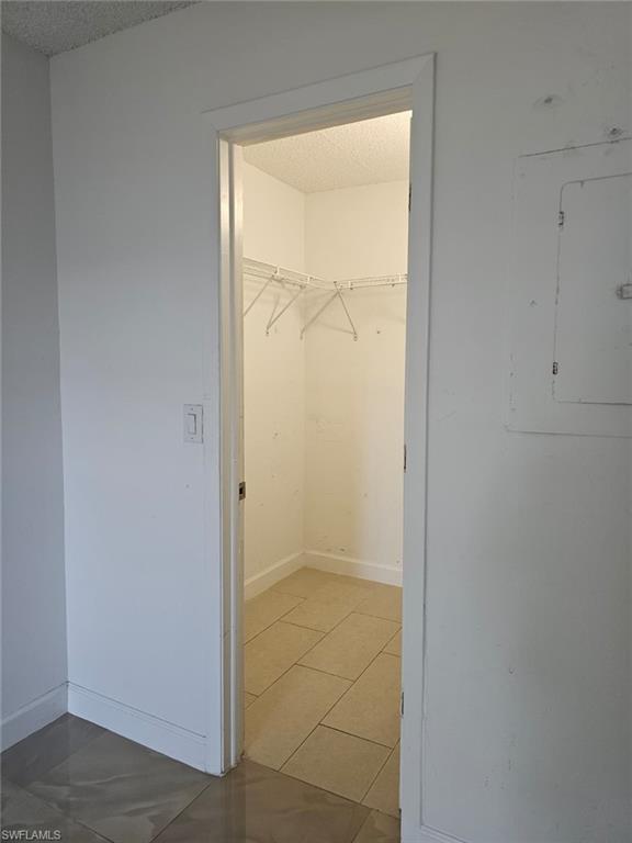 GRANADA LAKES - Residential Lease