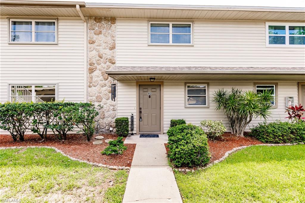 LOCHMOOR ON THE GREEN CONDO - Residential