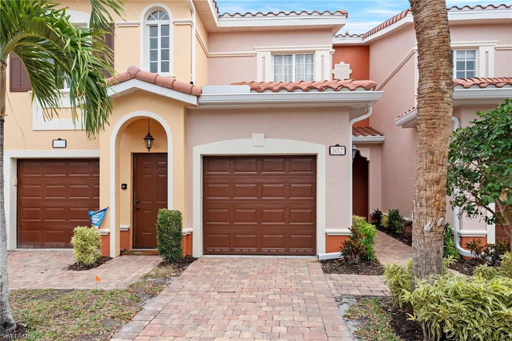 VILLAGIO - Residential