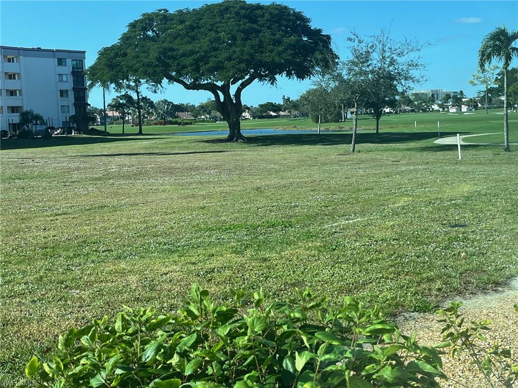 SEVEN LAKES - Residential