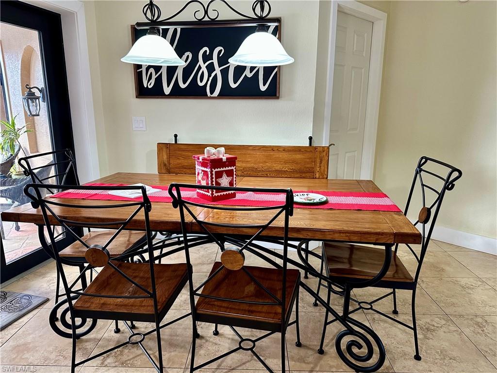 CAPE CORAL - Residential Lease