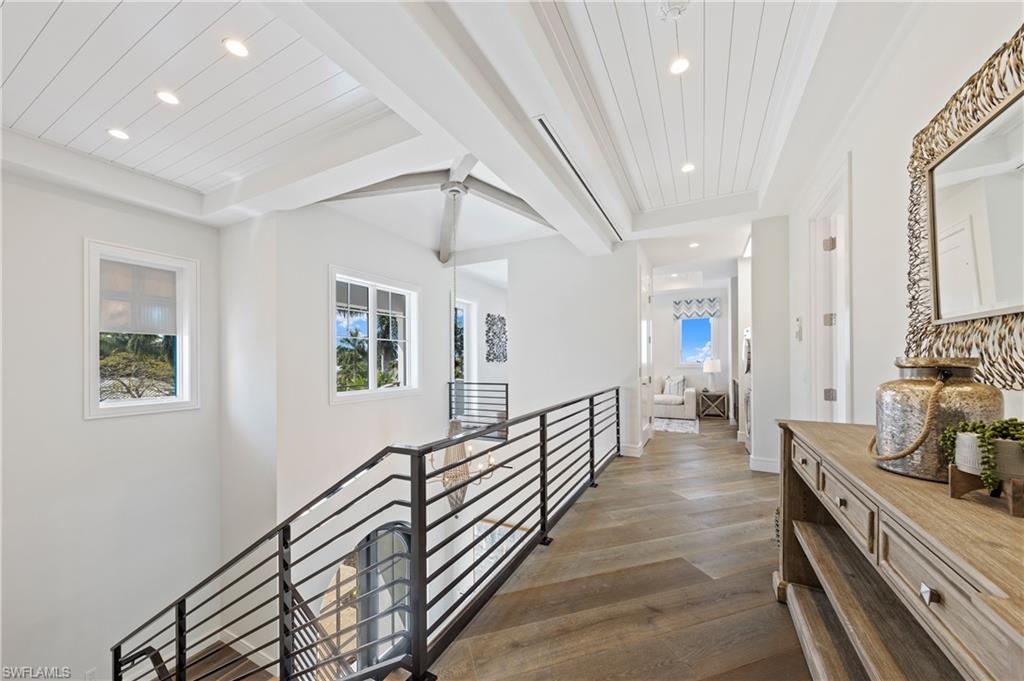 ROYAL HARBOR - Residential