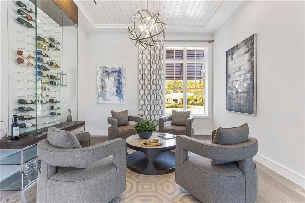 ROYAL HARBOR - Residential