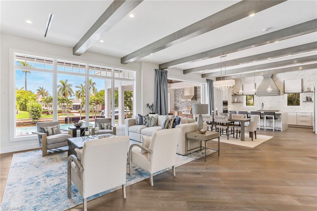 ROYAL HARBOR - Residential