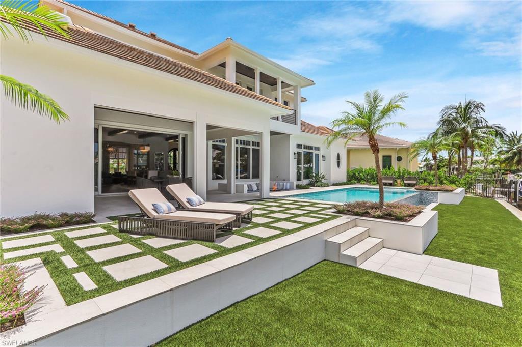 ROYAL HARBOR - Residential