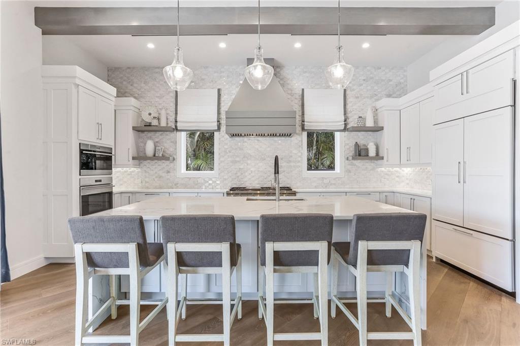 ROYAL HARBOR - Residential