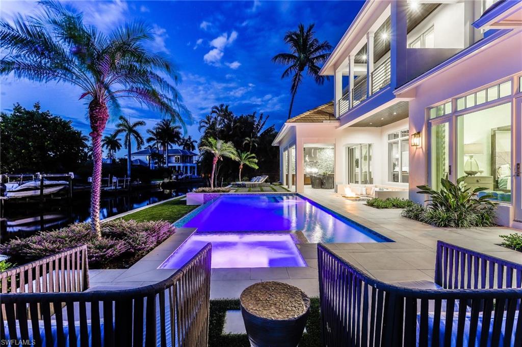 ROYAL HARBOR - Residential