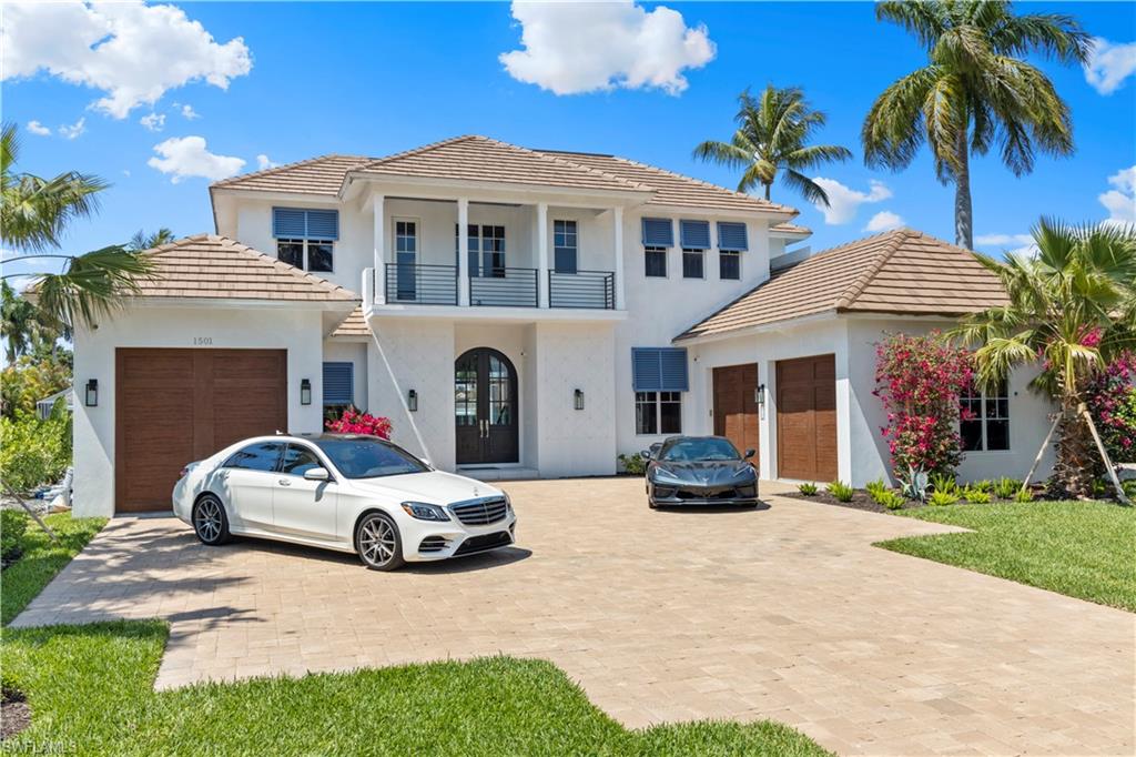 ROYAL HARBOR - Residential