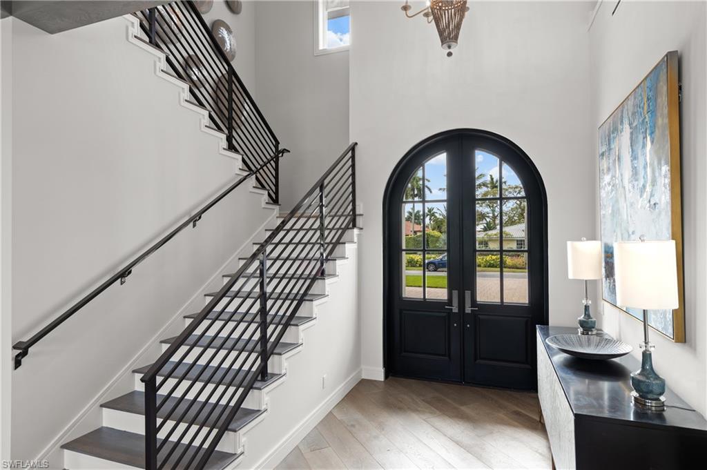 ROYAL HARBOR - Residential