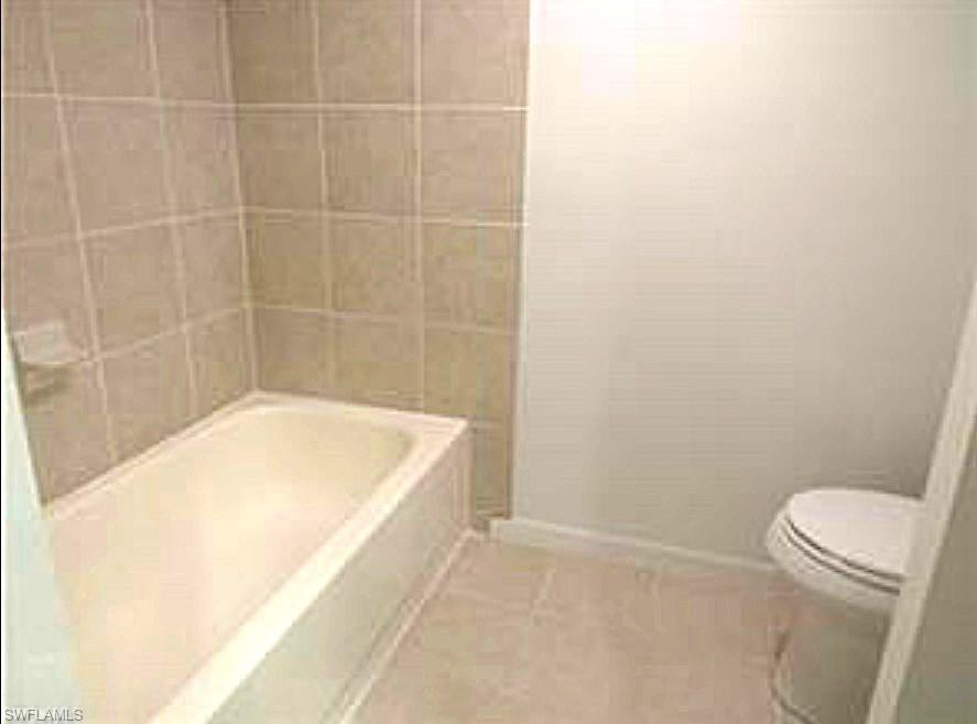 PARKWOODS TOWNHOUSE COMMUNITY - Residential