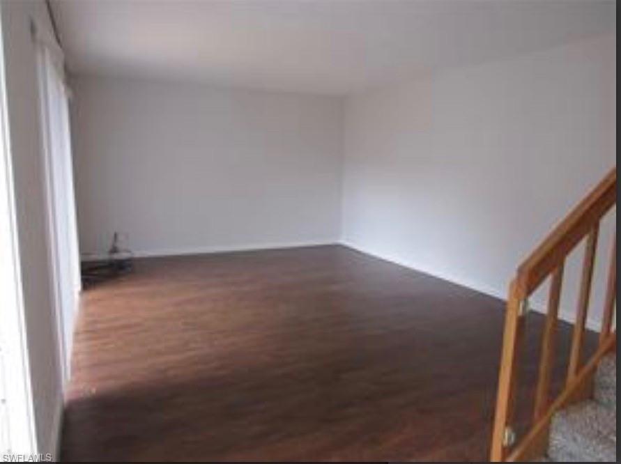 PARKWOODS TOWNHOUSE COMMUNITY - Residential