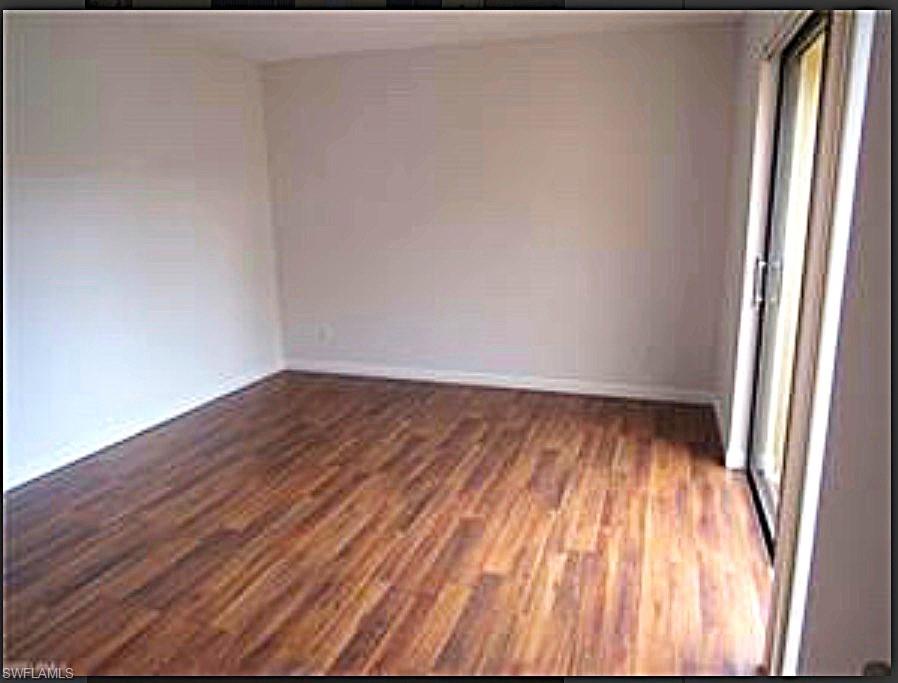 PARKWOODS TOWNHOUSE COMMUNITY - Residential