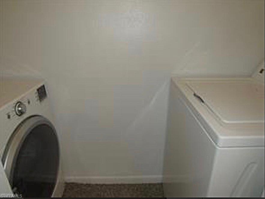 PARKWOODS TOWNHOUSE COMMUNITY - Residential