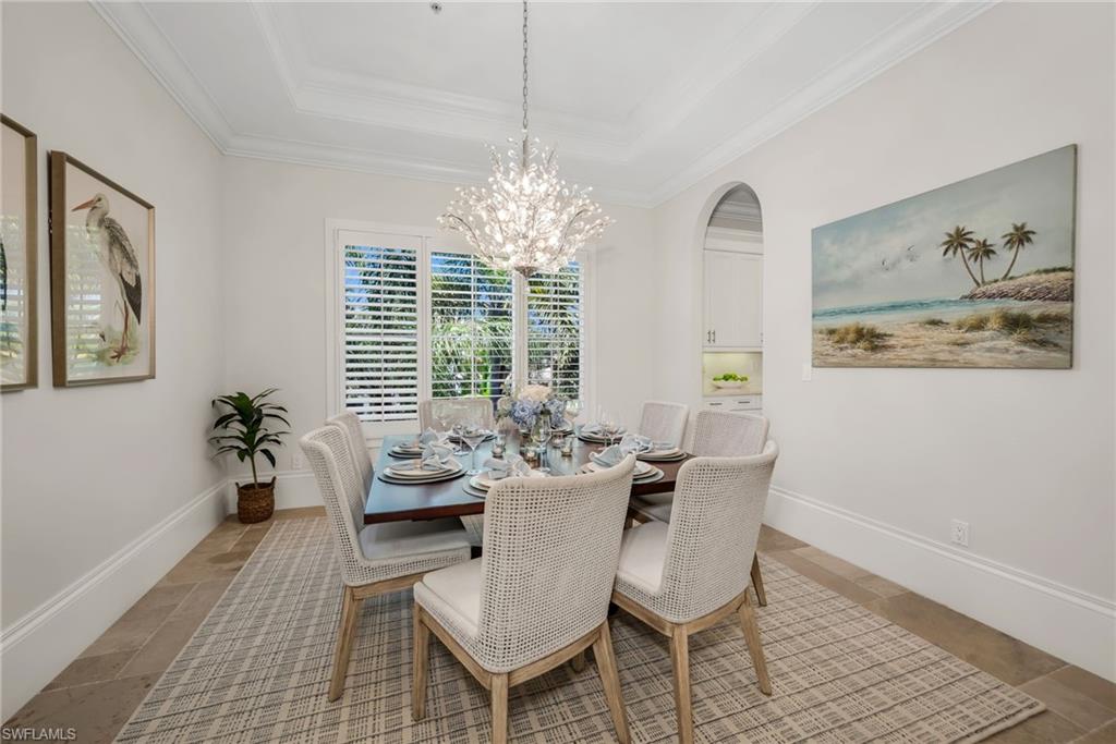 TRADITIONS - Residential