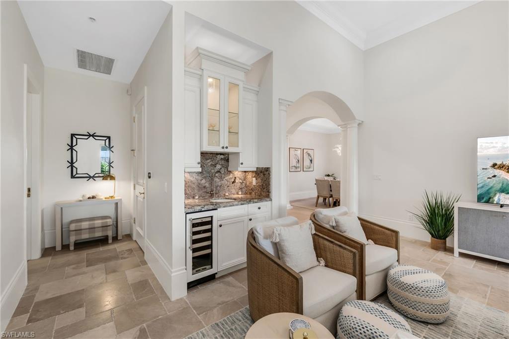 TRADITIONS - Residential