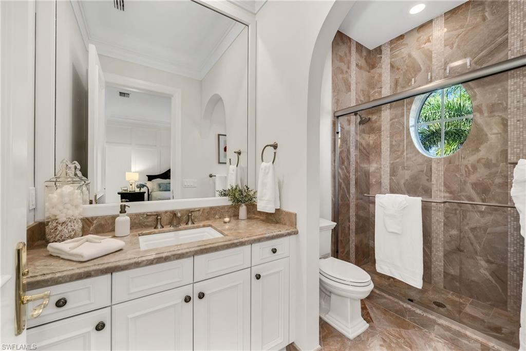 TRADITIONS - Residential