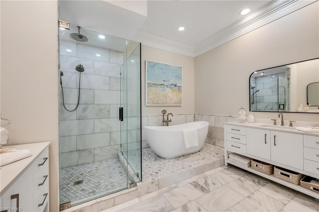 TRADITIONS - Residential