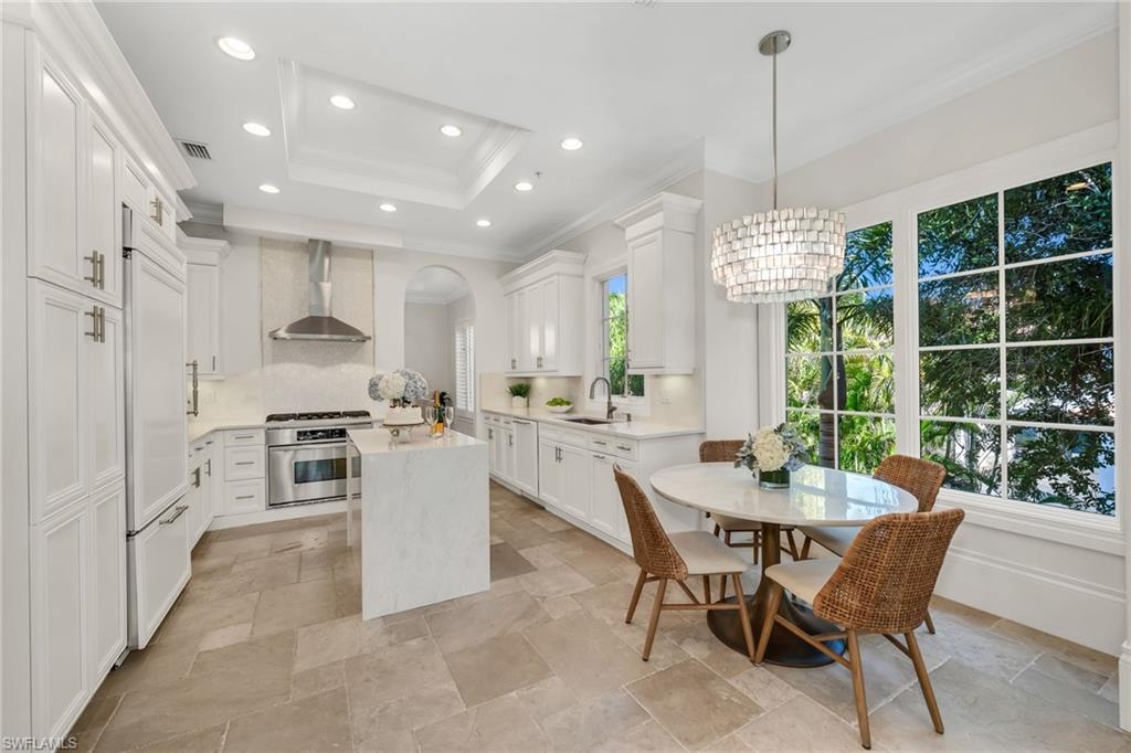 TRADITIONS - Residential