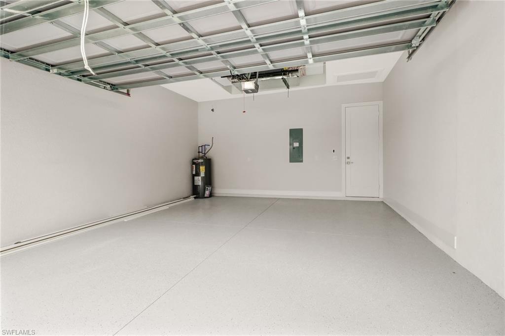 NAPLES PARK - Residential